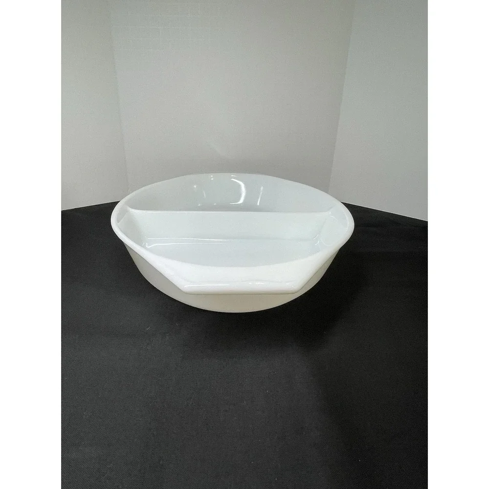 Vintage 1960 Pyrex Royal Wheat Promotional Item Divided Oval Casserole Dish. New